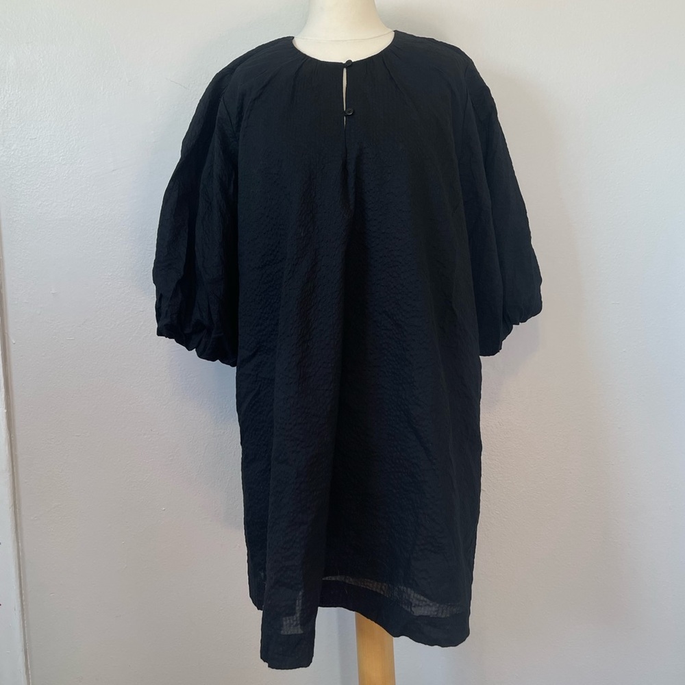 AYR Black Puff-Sleeve Dress - Small